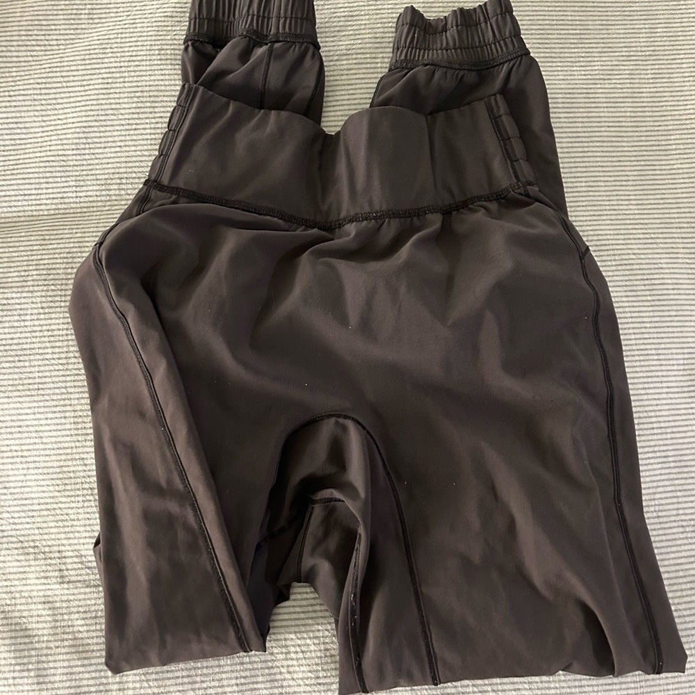 lululemon sun setter joggers 28”